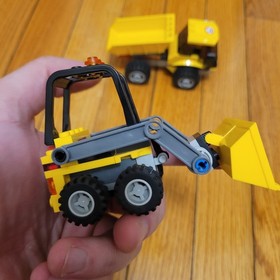 LEGO City 4201 - Loader and Tipper - 99% Complete No Instructions - NO Box