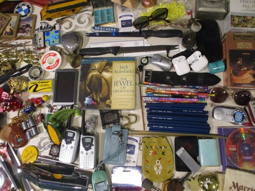 Huge Estate Junk Drawer Lot Modern Vintage Tools Knives Pencils Hardware Misc - Picture 8 of 13