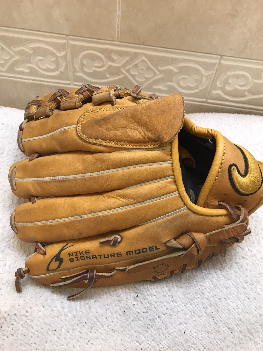 NIKEグローブ SIGNATURE MODEL Nike M18 Dice-K 11” Daiauka Matsuzaka Signature Baseball Glove