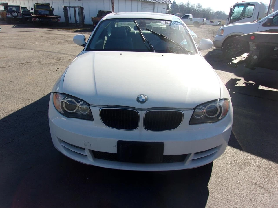 Used Air Cleaner Assembly fits: 2011 Bmw 128I 3.0 Grade A - Image 2 of 4