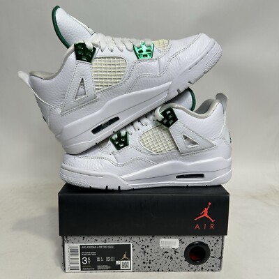 nike air jordan metallic green