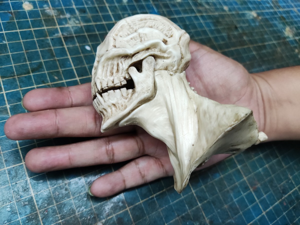 Shin Godzilla minion Skull Bust with Articulated jaw | eBay Shin Godzilla minion Skull Bust with Articulated jaw | eBay