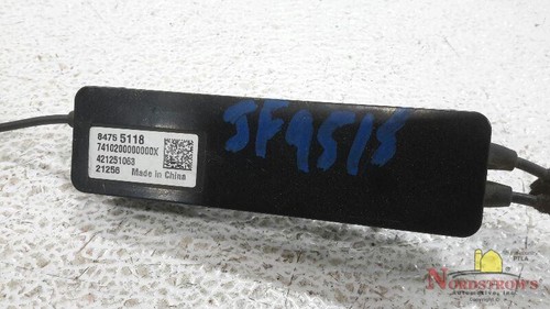 Antena de radio Chevy Corvette 2022 - Imagen 2 de 3