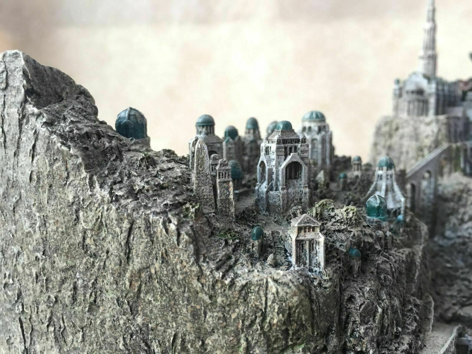 Amazing Minas Tirith Diorama : r/lotr