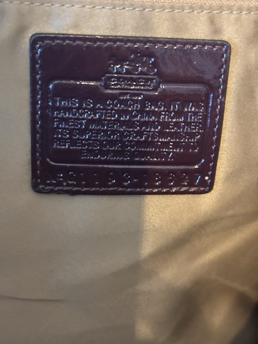 Coach Madison Patent Leather Lindsey Satchel Bag in Plum. Small Mark On Back. - Picture 12 of 15