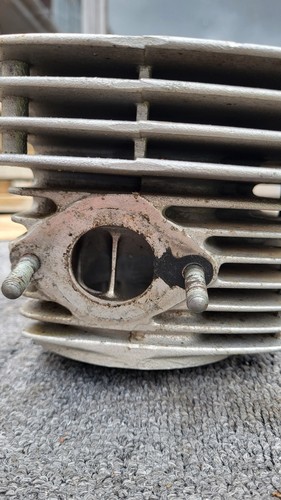 Suzuki T500 Cylinder Barrels On Standard Bore. Left And Right. - Picture 3 of 12