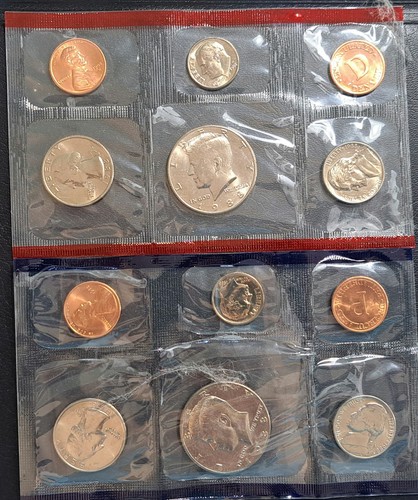 1988 P, D, U.S. Mint Uncirculated Set, 2009 U.S. Mint Presidential $1 Proof Set - Picture 3 of 12
