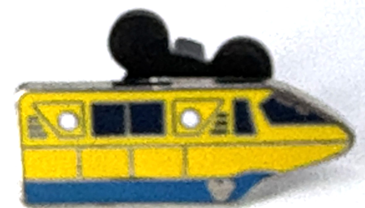 Disney Pin FINDING NEMO COMPLETER Monorail 2011 Hidden Mickey Lanyard RARE