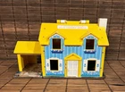 Vintage 1969 Fisher-Price Blue & Yellow Little People Play Family House #952