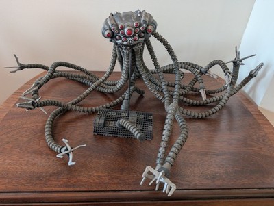 The Matrix Sentinel Squid Large Figure Statue Display Collectible Sci-Fi NECA
