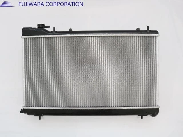 SUBARU Forester 2005 TA-SG5 Radiator 45111SA151 [New] [PA01706588] - Image 2 of 2