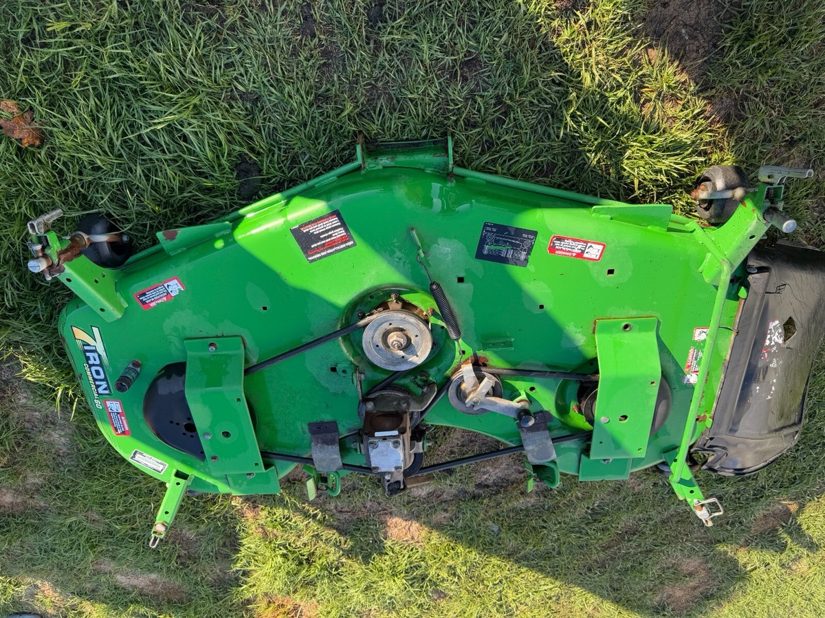 John Deere 60