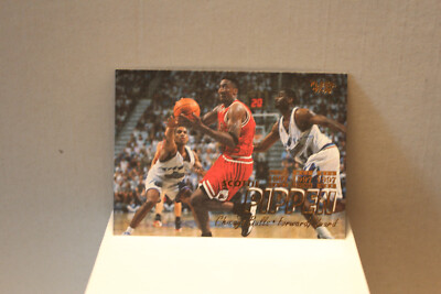 Scottie Pippen 1997/98 Fleer Nr. 261