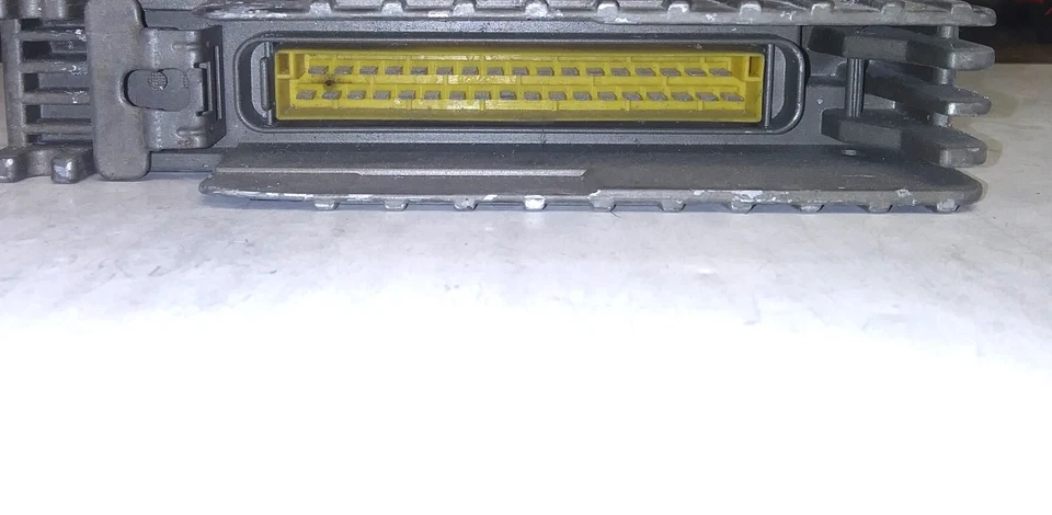 10067964R Pontiac 6000 1988-1990 ABS módulo de control de freno antibloqueo Foto 3 de 4