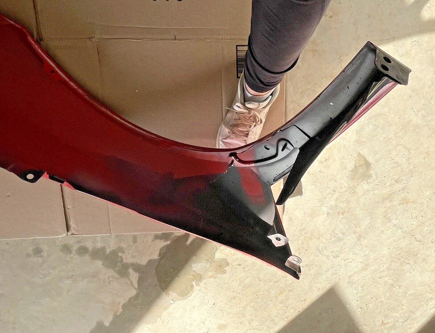 2020 LAMBORGHINI AVENTADOR DRIVER LEFT SIDE RED FENDER OEM 470821021