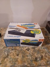 NEW Apex Digital TV Converter Box with Analog Pass Through DT250A w/ Remote New