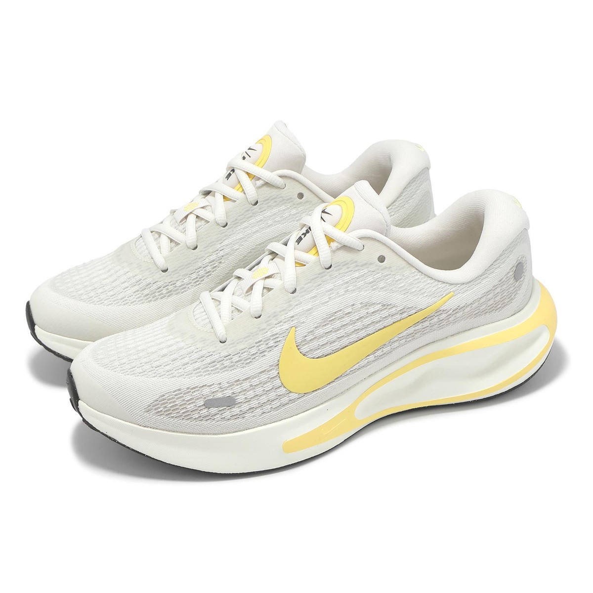 Nike Running ウィンドランナー　ホワイト/イエロー HM6803_802_P1