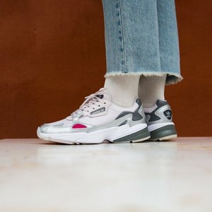 adidas falcon 90s