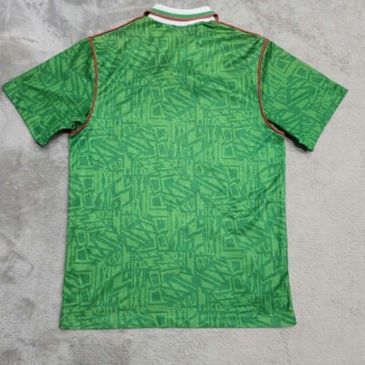 UMBRO メキシコ代表ユニホーム 1992年? s-l400.jpg