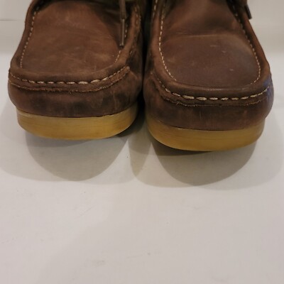 Clarks Stinson Lo Dark Brown Beeswax Leather Lace Up Chukka  display picture 2