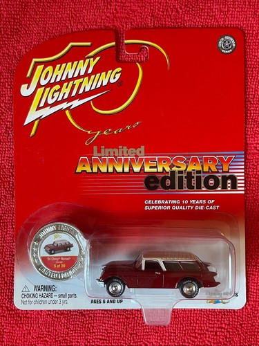 Johnny Lightning 10th Anniversary Limited Edition '54 Chevy Nomad Concept Red - Afbeelding 1 van 3