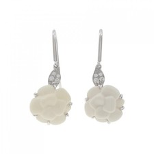 Authentic Chanel Camellia Pierce 260-008-005-9578