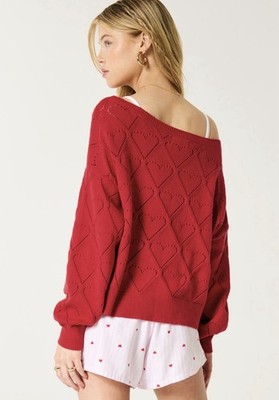 Hollister Women s Red Heart Pattern Off The Shoulder Sweater Knit Size Small