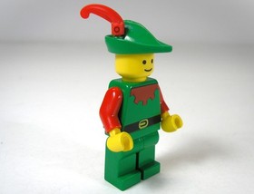 1989 LEGO Forestman minifigure cas137 from set #6077 Forestmen's River Fortress