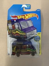 Hot Wheels HW City Works 8/10 Quick Bite 332/365 Purple Factory Sealed NEW!