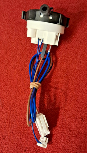 Druckwächter Druckschalter Druckdose Waschmaschine Bauknecht WAT Prime 652 Di