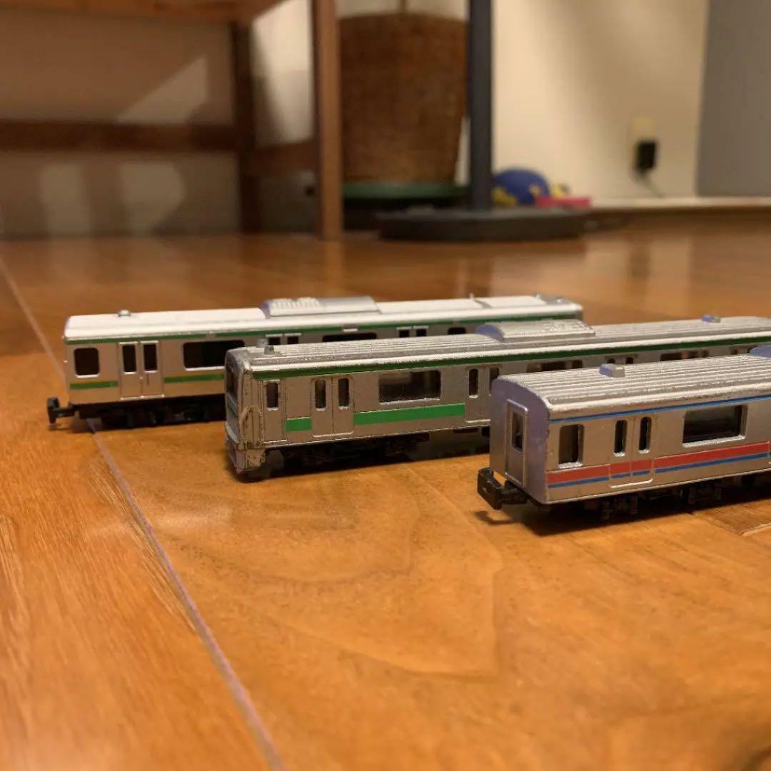 Train Set Of 18 Niska cena