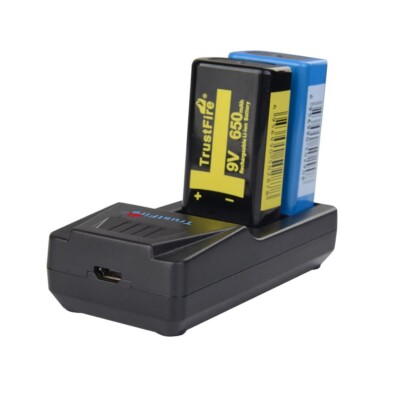 Trustfire BC01 Ladegerät 9V Block Akkus 6F22 / 6LR61 Li-ion / LiFePo4 / Ni-MH 