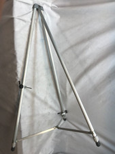 Quartet Easel, Aluminum, Lightweight, Telescoping, 66" Max. Height, Supports 25