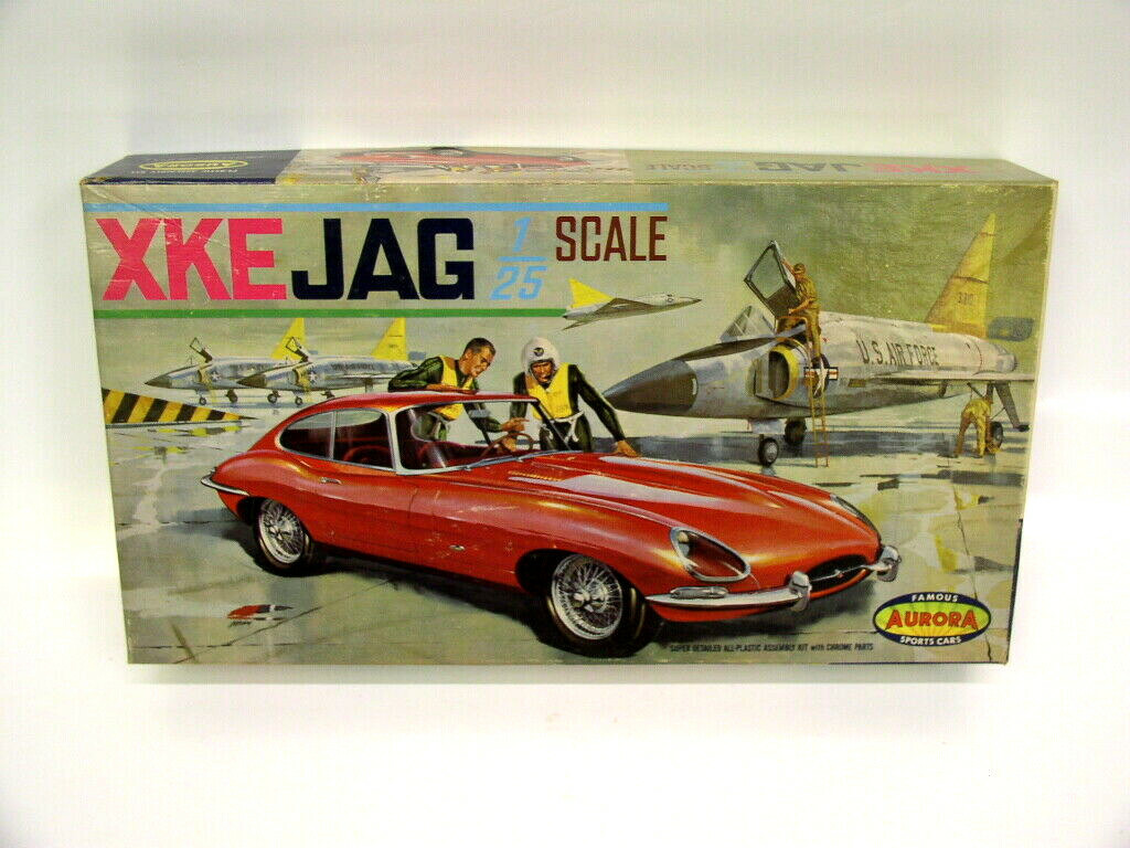 1962 AURORA JAGUAR JAG XKE MODEL CUSTOM BUILT SPORTS CAR 1:25