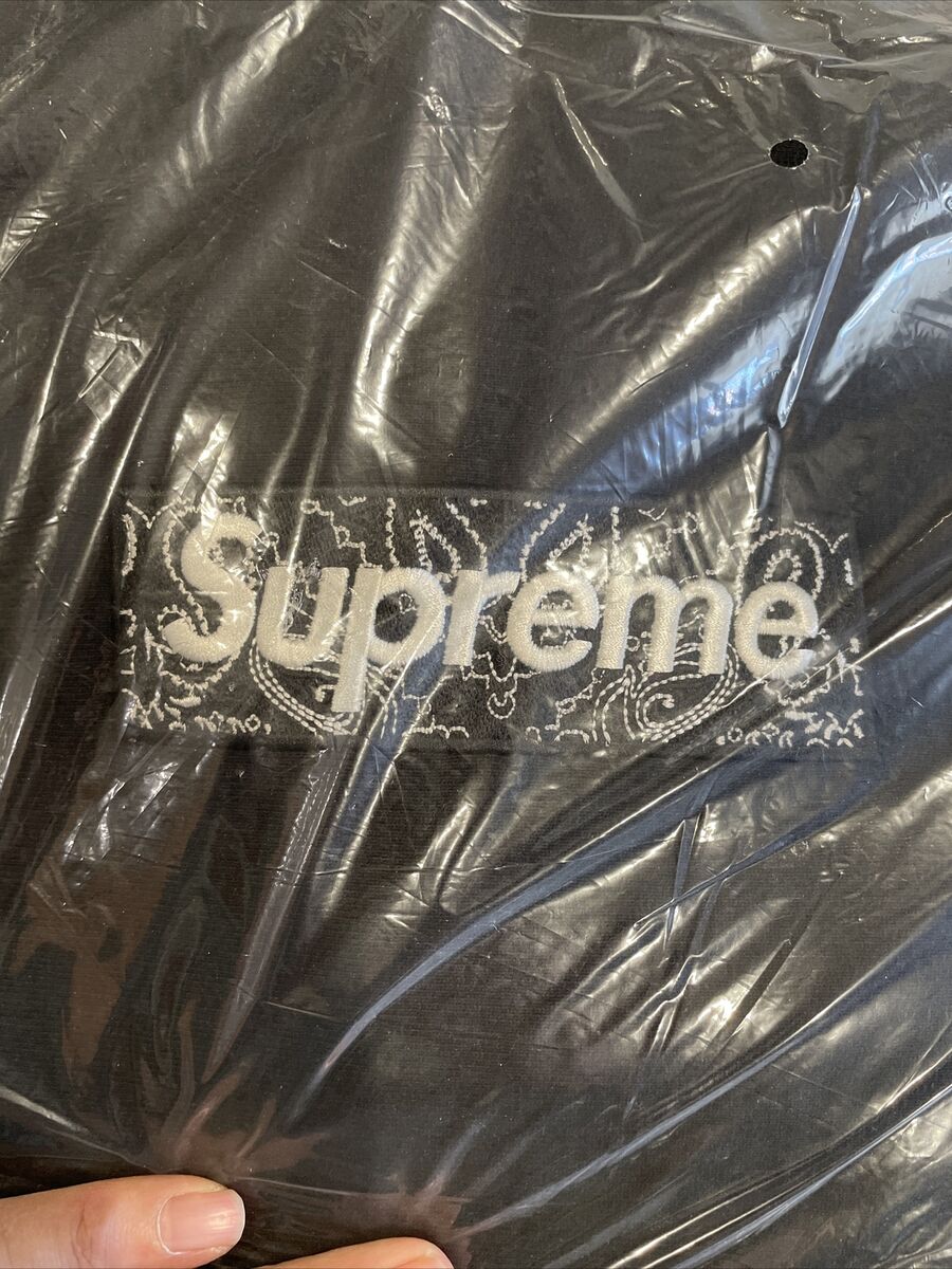 New Supreme Bandana Box Logo Hoodie Paisley FW 2019 Black New Supreme Bandana Box Logo Hoodie Paisley FW 2019 Black