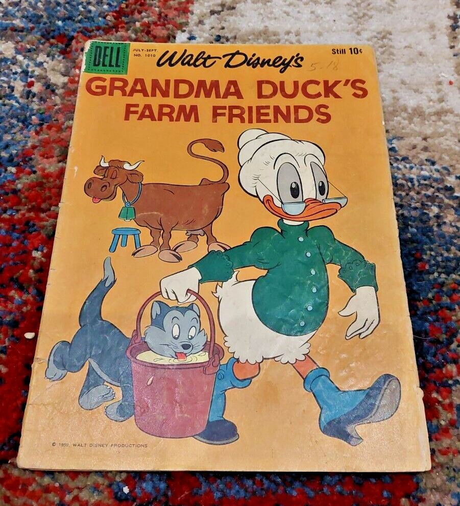 Dell Four Color July 1959 Grandma Duck’s Farm Friends #1010 with bag and board