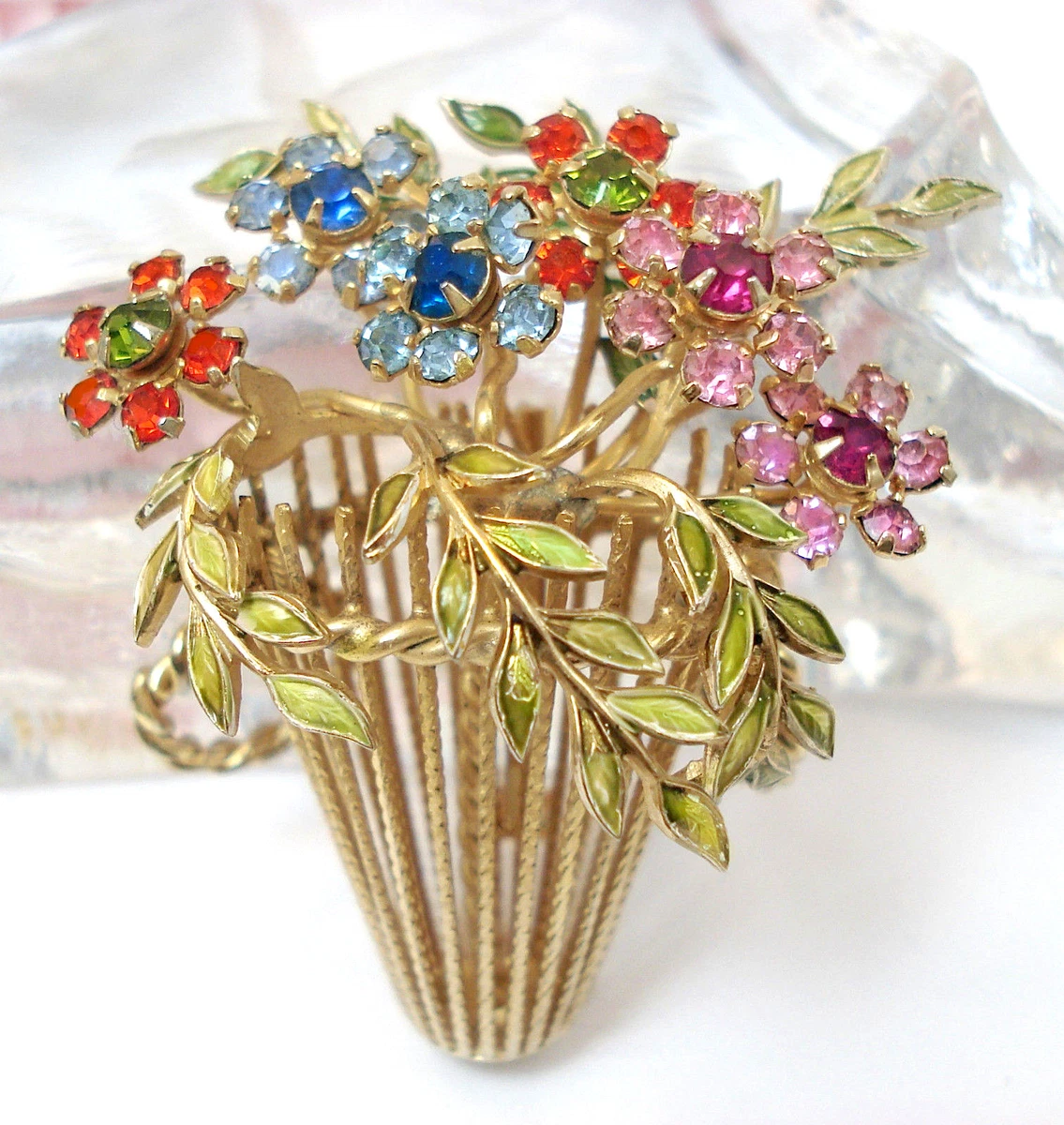 Vintage WARNER Costume Jewelry Rhinestone Floral Basket Brooch Pin