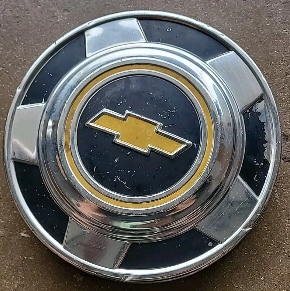 Chevy Truck 1973-87 tapacubos de 1/2 tonelada 10,5" plato para perros vintage único Foto 3 de 4