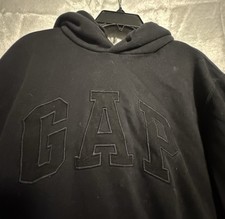 GAP Men's Black Solid Pullover Hoodie w/ Logo Accent, Size L