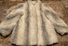 VINTAGE G4000 FAUX FUR COAT  SIZE MEDIUM  COLLARLESS DISTRESSED