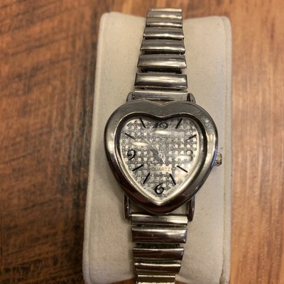 Heart Rhinestone Dial Womens quartz watch New battery | eBay display picture 1