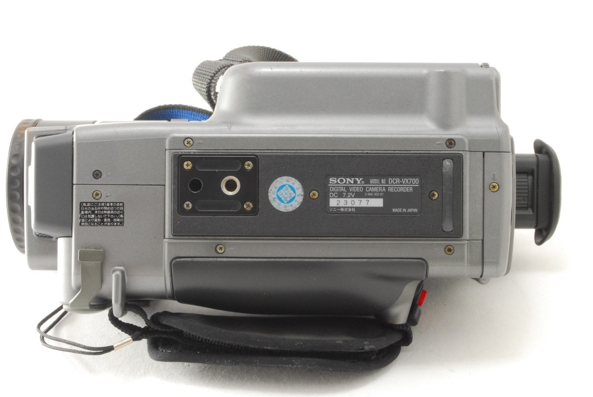 For Parts ] Sony Handycam DCR-VX700 Video Digital Recorder