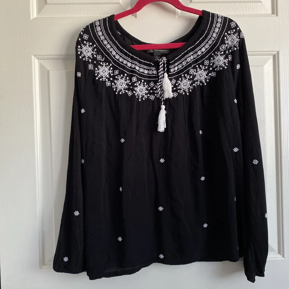 INC International Concepts Embroidered Tunic Knit Top Long Sleeve Black XL - Image 2 of 4
