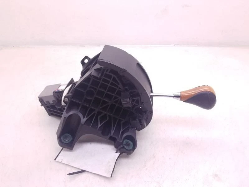 2012 LEXUS RX350 FWD AUTOMATIC TRANSMISSION SHIFTER ASSEMBLY  - Image 3 of 4