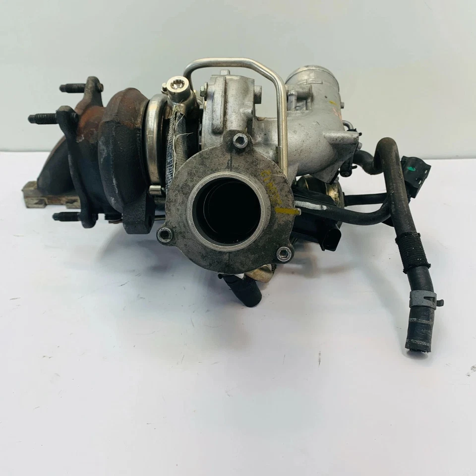 Audi A5 Quattro 2013 motor turbocompresor con colector de escape 06H145702R Foto 3 de 4