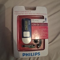 Philips GoGear Digital Audio MP3 Player SA2110 1GB 460 Songs White Sealed New