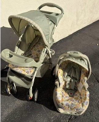 Vintage Winnie the Pooh car seat and stroller combo NEW