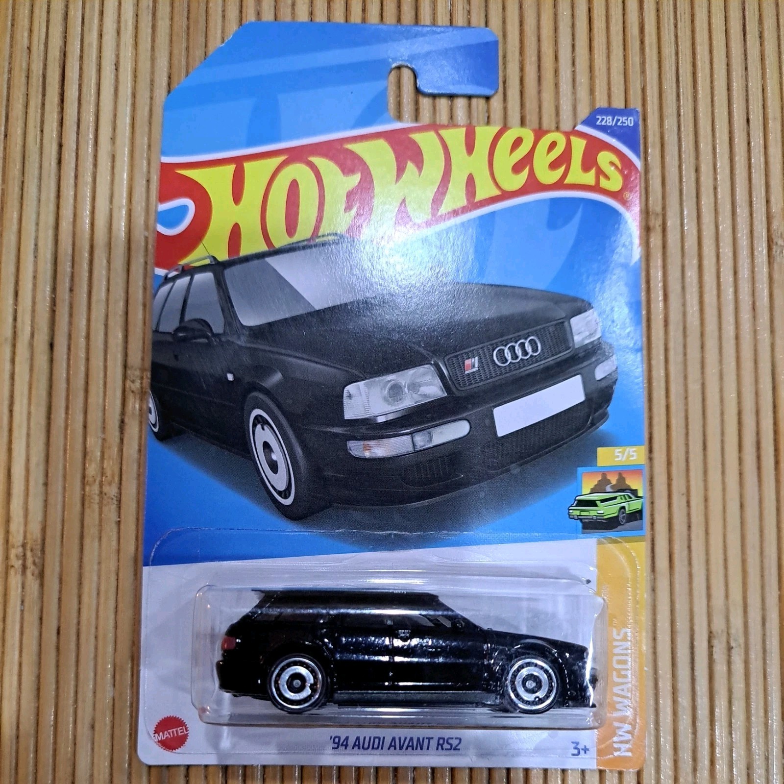 🔥Hot Wheels 2022 ‘94 Audi Avant RS2 