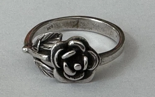 ESTATE SALE Vintage Unbranded 925 Sterling Silver Rose Flower Size 6 Ring