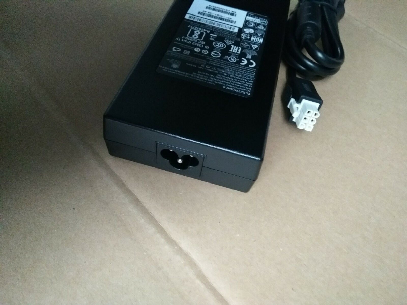Picture 4 of 5